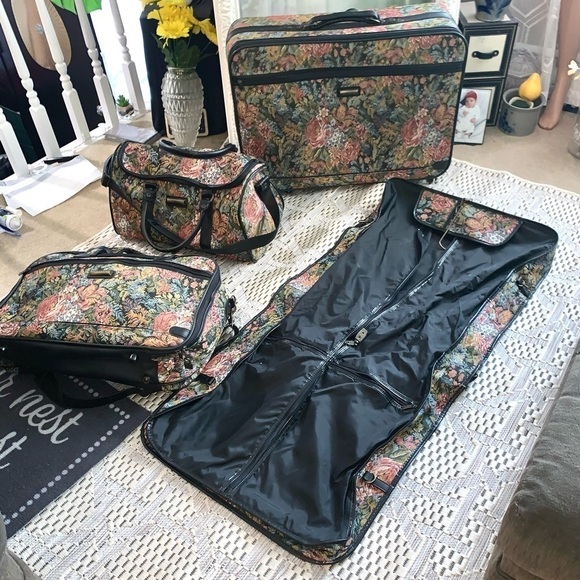 Verdi Vintage 90s Floral Tapestry Luggage matching set of 4 suit case vacation - Picture 2 of 15